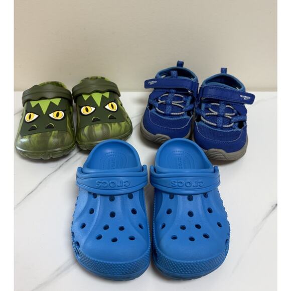 Boys Shoe Bundle Size 10C – Blue Crocs, Dino Clogs, OshKosh Sandals Lot - Picture 1 of 12